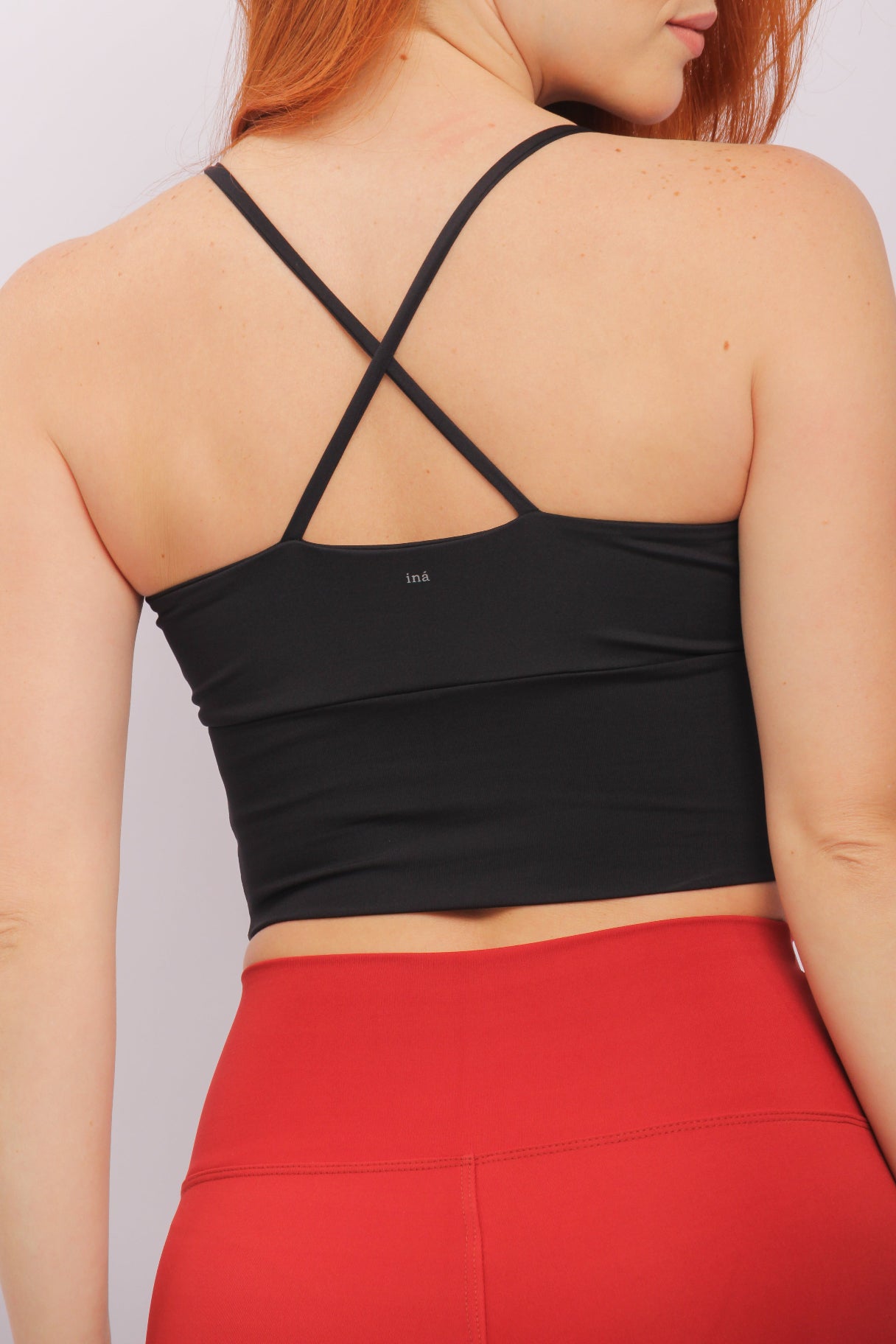 top para yoga Iná