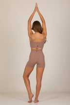 Short Básico Avelã - inayoga