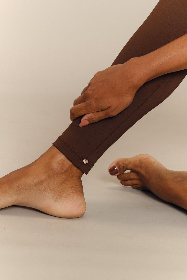 Legging Básica Café Coragem - inayoga