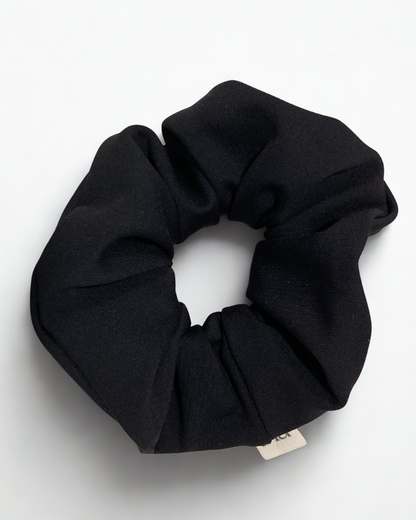 Scrunchie de Malha Sustentável Iná Yoga - Macio e Protege o Cabelo