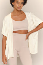 conjunto para yoga com kimono Iná yoga wear