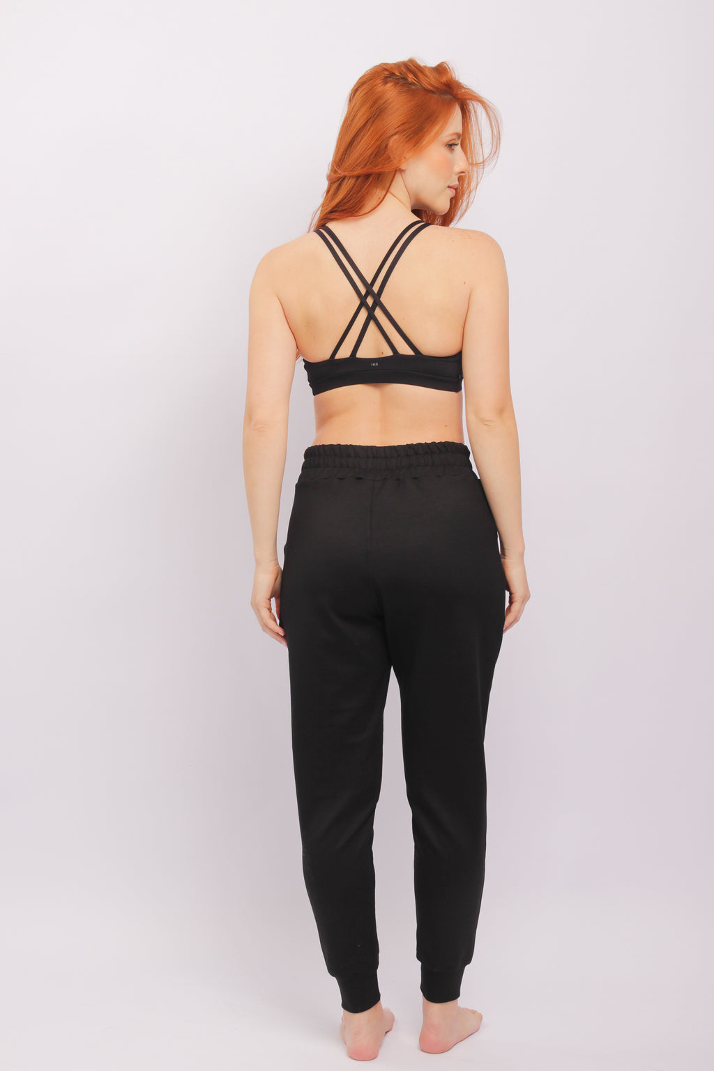 mini top preto Ina yoga